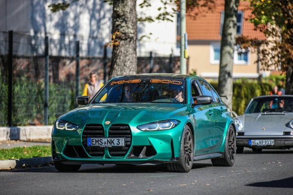 What Are the Essential Steps for Installing a Turbo Blanket on a BMW M3 for Heat Management?